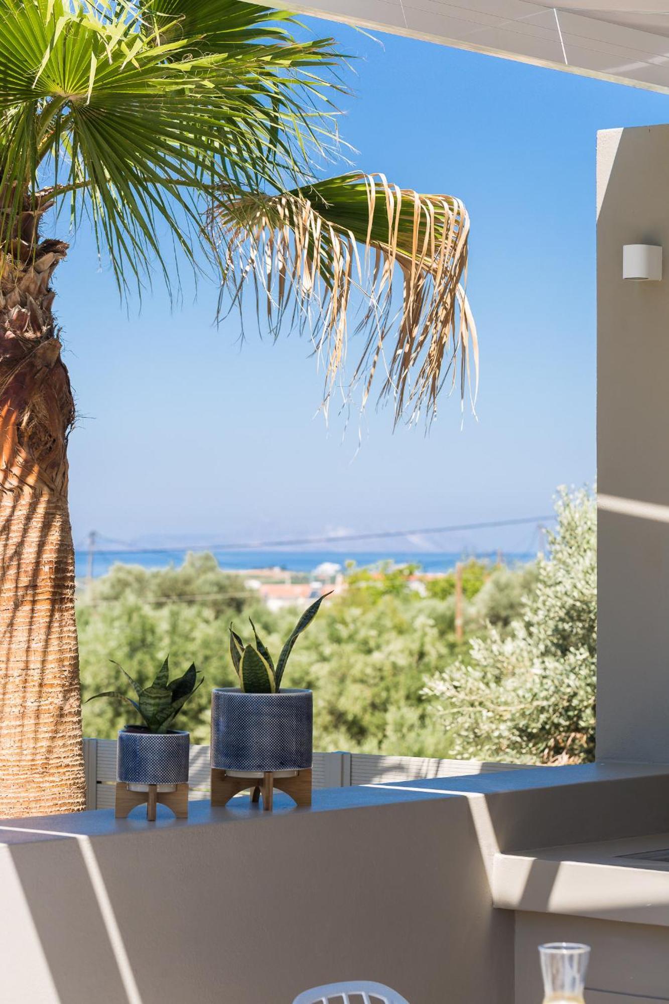 Vasilios Villa, With Pool, Gym & Close To Beach, By Thinkvilla Loutra Exterior foto